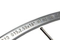 Etuvanne pinnapyörä 2.50x19 tuumaa napa edessä BMW R 1150 GS R21 0415 99-04