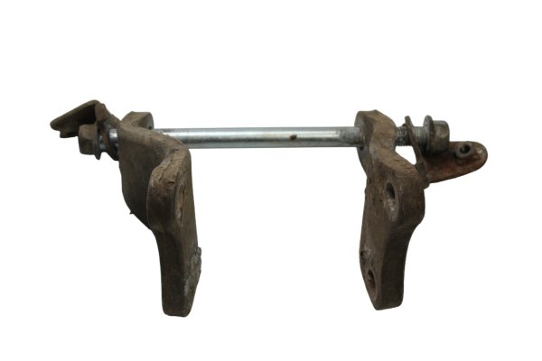 Engine mount bracket front hanger with bolt Honda XRV 750 Africa Twin RD04 90-92