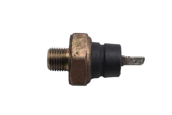 Sensor presión aceite interruptor bulbo motor KTM Super Moto 950 LC8 SM950 05-08