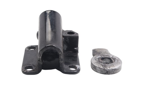 Side stand bracket mount holder notch left Moto Guzzi California III VW 87-93