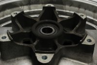 Bakfälg bakhjul 17x4.50 kardan nav slanglös Suzuki GSX 1100 G GV74A 91-96