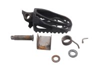 Voetsteun bestuurder links voor pen veer Aprilia SMV 750 Dorsoduro M551M 08-17