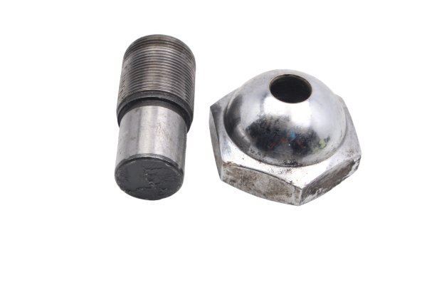 Swingarm pivot bolt spindle cap nut right Moto Guzzi California III VW 87-93