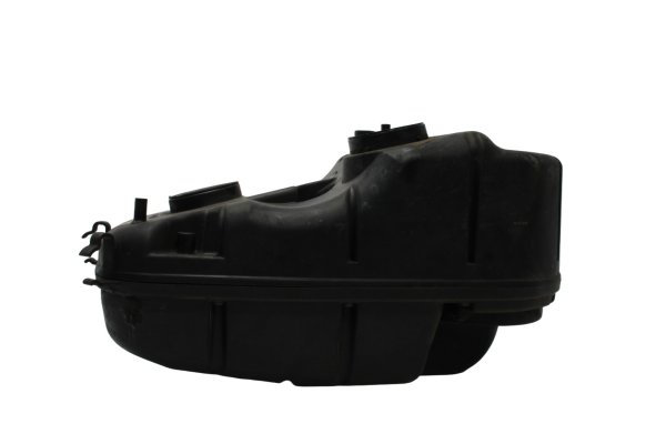 Ilmansuodatinkotelo airbox imuputki kansi YAMAHA BT 1100 Bulldog RP05 02-06