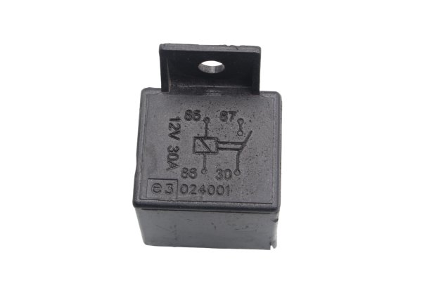 Relay 12V 30A 4-pin normally open with mounting tab BMW F 650 GS R13 0175 04-08