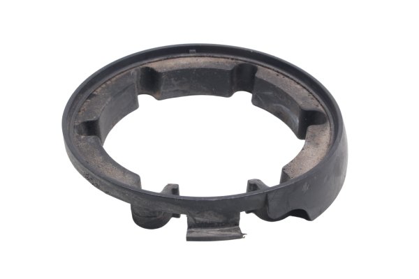 Fuel tank cap ring trim surround cover filler neck BMW F 650 GS R13 0175 04-08