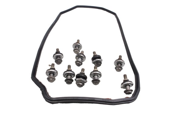 Ventilkåpspackning bultar gummibussningar brickor sats höger BMW K 1 K-1 88-93