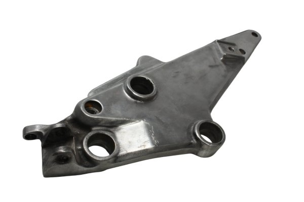 Voetsteunhouder plaat bestuurder rechts BMW K 100 RS 2 Ventiler K589 0502 83-89