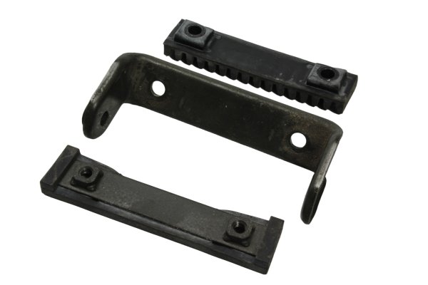 Supporto serbatoio staffa gommini antivibrante YAMAHA BT 1100 Bulldog RP05 02-06