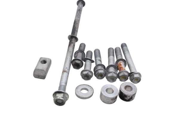 Kit visserie fixation moteur boulons cadre entretoises Aprilia RSV4 RK 09-12