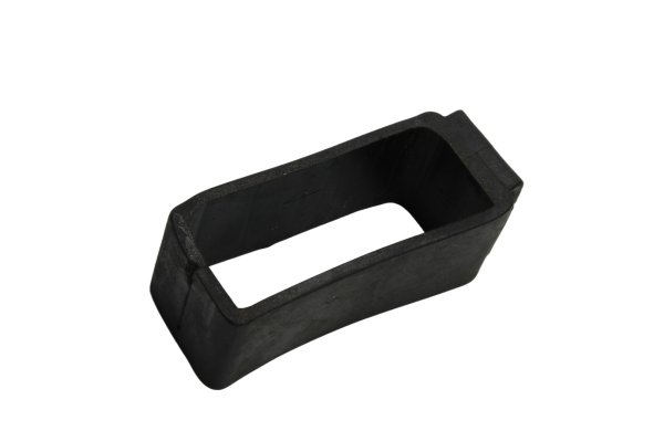 Ohjainyksikön pidike ECU kiinnike oikea Moto Guzzi California III i.e VY 90-93