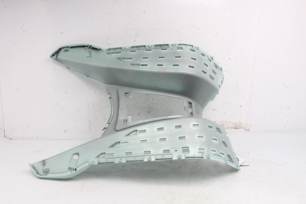Plancher marchepied cache vert Vespa/Piaggio Primavera 50 i.e 3V i-Get 24-24