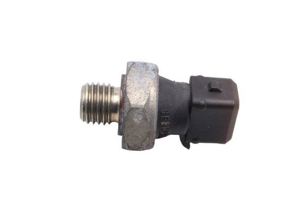 Oljetrycksgivare tryckvakt sensor motor TRW BMW R 1200 GS K25 0307 R12 04-07