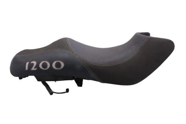 Zadel bestuurder zitting voorzijde verwarmd stoel BMW K 1200 GT K41 0548 02-05