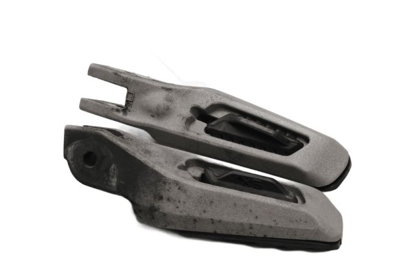 Duovoetsteunen paar passagier rubber links rechts achter Ducati universell