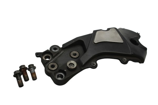 Jalkatapin kiinnike pidike levy oikea etu YAMAHA BT 1100 Bulldog RP05 02-06