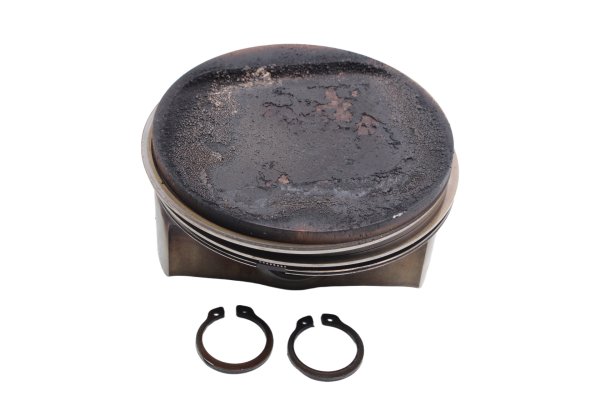 Piston left cylinder gudgeon pin rings circlips BMW R 1200 GS K25 0307 R12 04-07