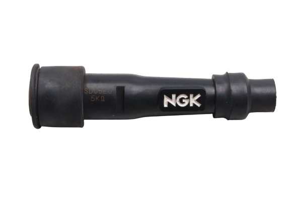 Bougiedop bougiestekker NGK SD05EG recht ontstoord KTM 640 LC4 DUKE 2 DK2 99-07