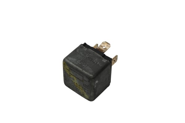 Relay Bosch 12V 30A 4-pin normally open switch module BMW K 100 K100 K589 82-88
