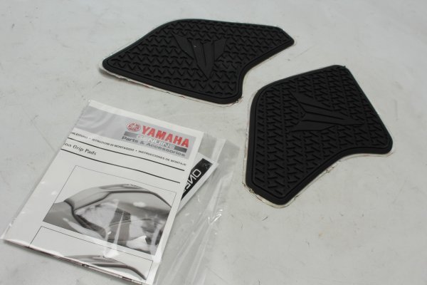 Tankkisuoja grip tarra liukueste polvi vasen oikea Yamaha MT-07 700 A 25-25