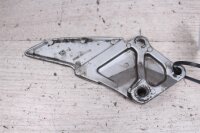 Placa soporte reposapiés izquierda delantera...