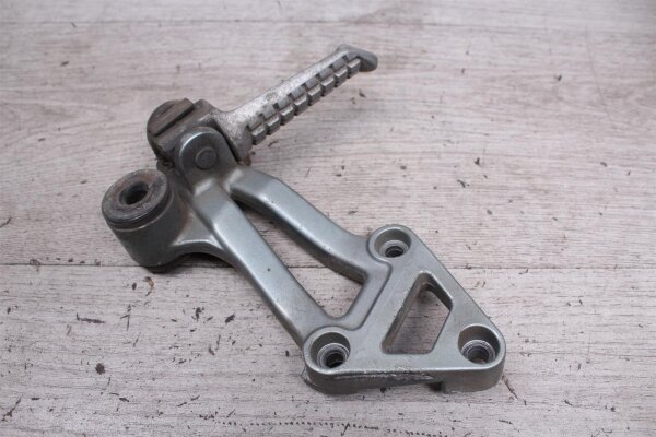 Fußraste hinten rechts Kawasaki ZZR 1100 C ZXT10C/C 90-92