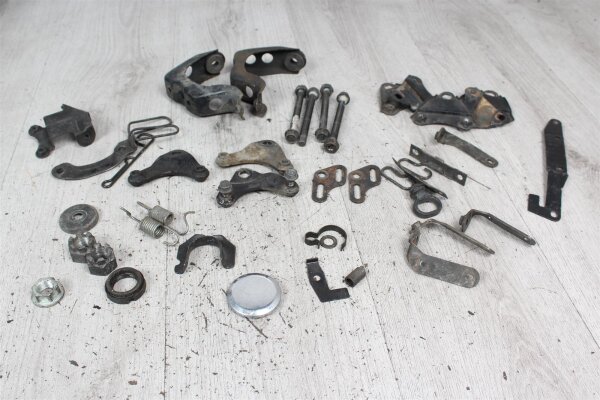 Convoluto di parti rimanenti supporti bulloni tappi Kawasaki GPX 750 R ZX750F 87-89