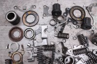 Konvolut Restteile Divers Suzuki GSX-R 750 GR75A 85-87