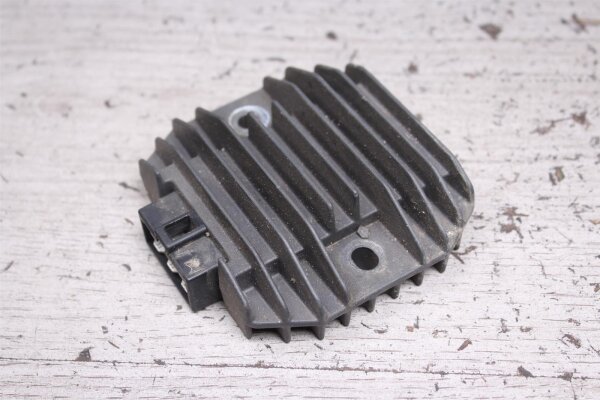 Gleichrichter Laderegler Regler Kawasaki ZR-7S ZR750F/H 01-04