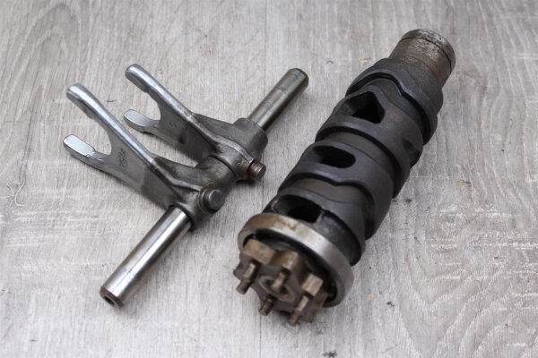 Définir la fourche de commutation à rouleaux de commutation Yamaha FZ 750 1FN 85-86