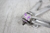 Socius du support de repose-pied derrière la gauche à gauche Yamaha YZF-R6 RJ03 99-02
