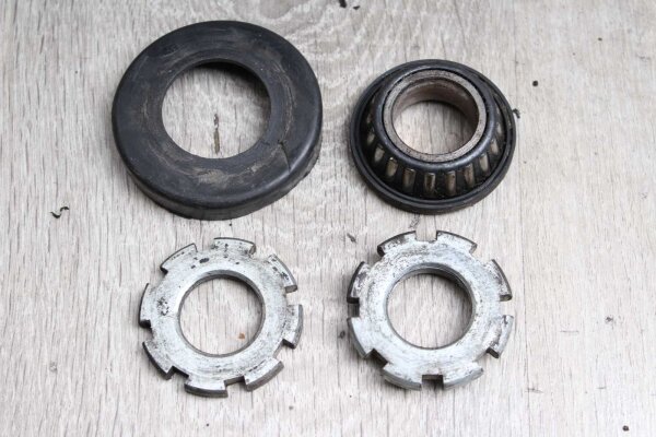 Late bearing slices for the fork bridge Kawasaki Z 1000 J KZT00J/J 81-83