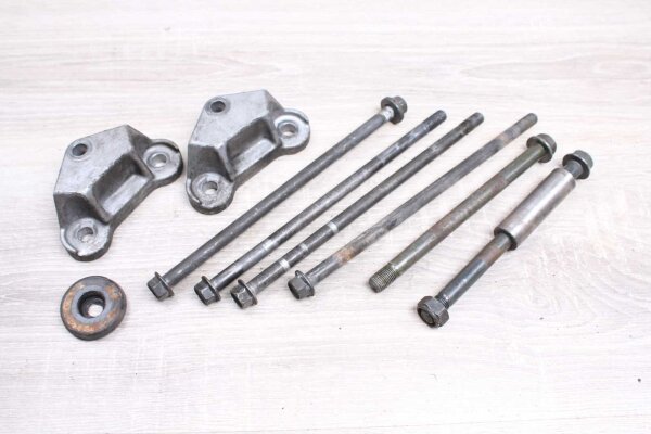 Perni supporto motore Kawasaki ZZR 1100 C ZXT10C/C 90-92