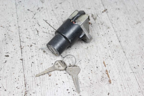Palace set of ignition lock Kawasaki GPZ 305 EX305A 83-83