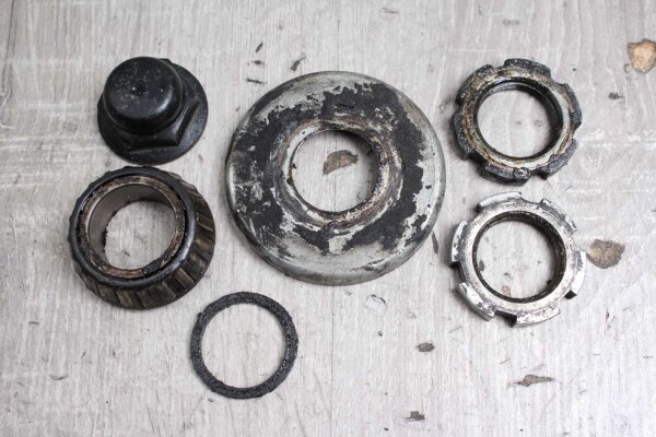 Steering head bearing slices for the fork bridge Yamaha FZ 750 Genesis 2KK 87-90