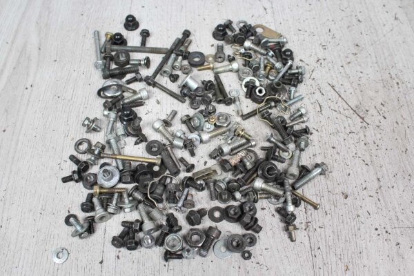 Konvolut Schrauben Restteile Divers Kawasaki ZZR 1100 C ZXT10C/C 90-92