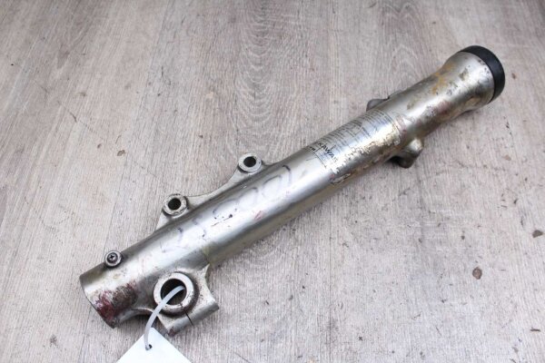 Gabelholm in front of the right Kawasaki Z 1000 ST KZT00E 79-80