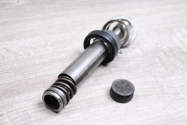 Gabelholm in front of the left Kawasaki ER-5 ER500A/A 97-00