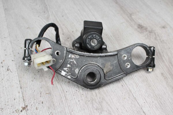 Gabel bridge at the front without a key Kawasaki GPX 600 R ZX600C1-C5 88-92