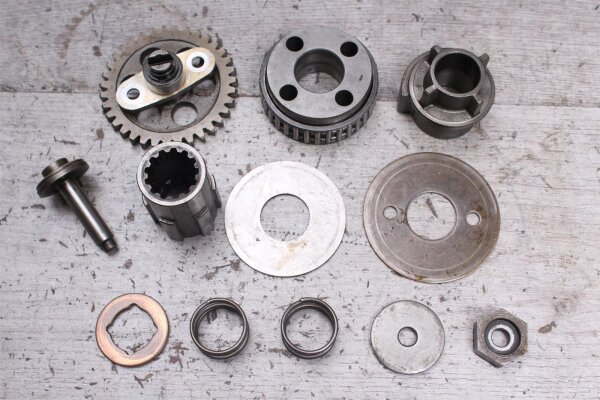 Lote piezas motor varias Kawasaki ZZR 1100 C ZXT10C/C 90-92