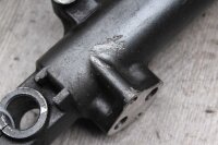 Gabelholm in front of the left Kawasaki GPZ 900 R ZX900A/1-6 84-89