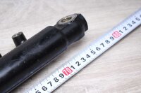 Gabelholm in front of the right Kawasaki GPZ 305 EX305A 83-83