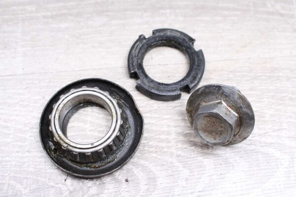 Steering head bearing slices for the fork bridge Kawasaki GPZ 305 EX305A 83-83