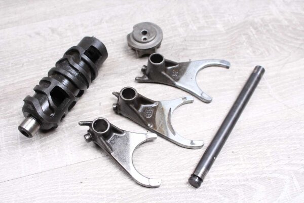 Gearbox switching roller switching claw Kawasaki GPZ 1000 RX ZXT00A 86-87