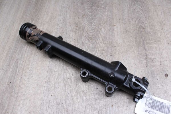 Gabelholm in front of the right Kawasaki GPZ 750 Unitrak ZX750A3 83-85