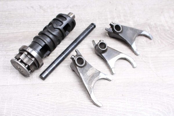 Griffe de commutation à rouleaux de commutation de vitesses Kawasaki GTR 1000 ZGT00A 86-95