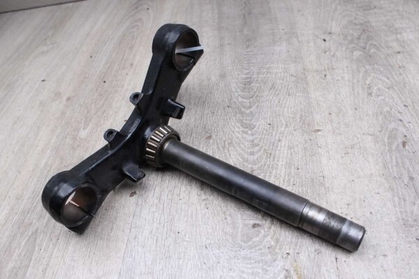 Fork bridge below Kawasaki GPZ 750 Unitrak ZX750A3 83-85