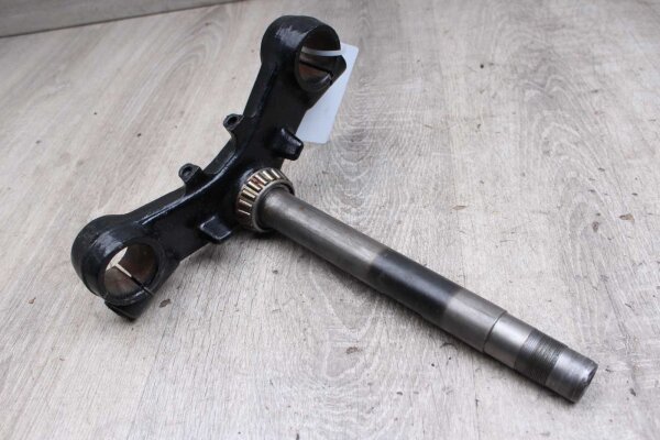 Fork bridge below Kawasaki GPZ 750 Unitrak ZX750A3 83-85