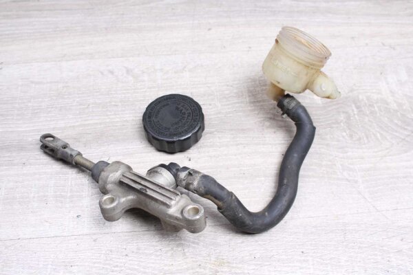 Bakre bromspump Yamaha FZR 1000 Exup 3LE 89-93