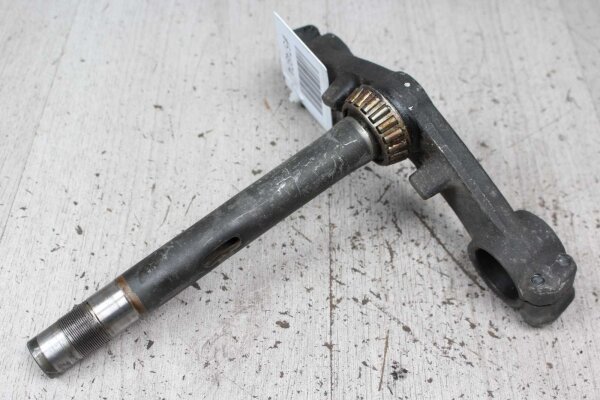 Fork bridge below Kawasaki GPZ 550 Unitrak KZ550B/H 82-83